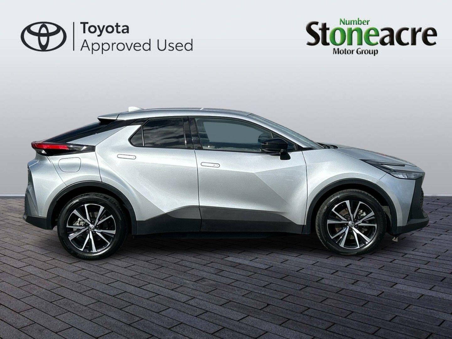 Used Toyota C-HR 2024 for sale - 77838715: Photo 2