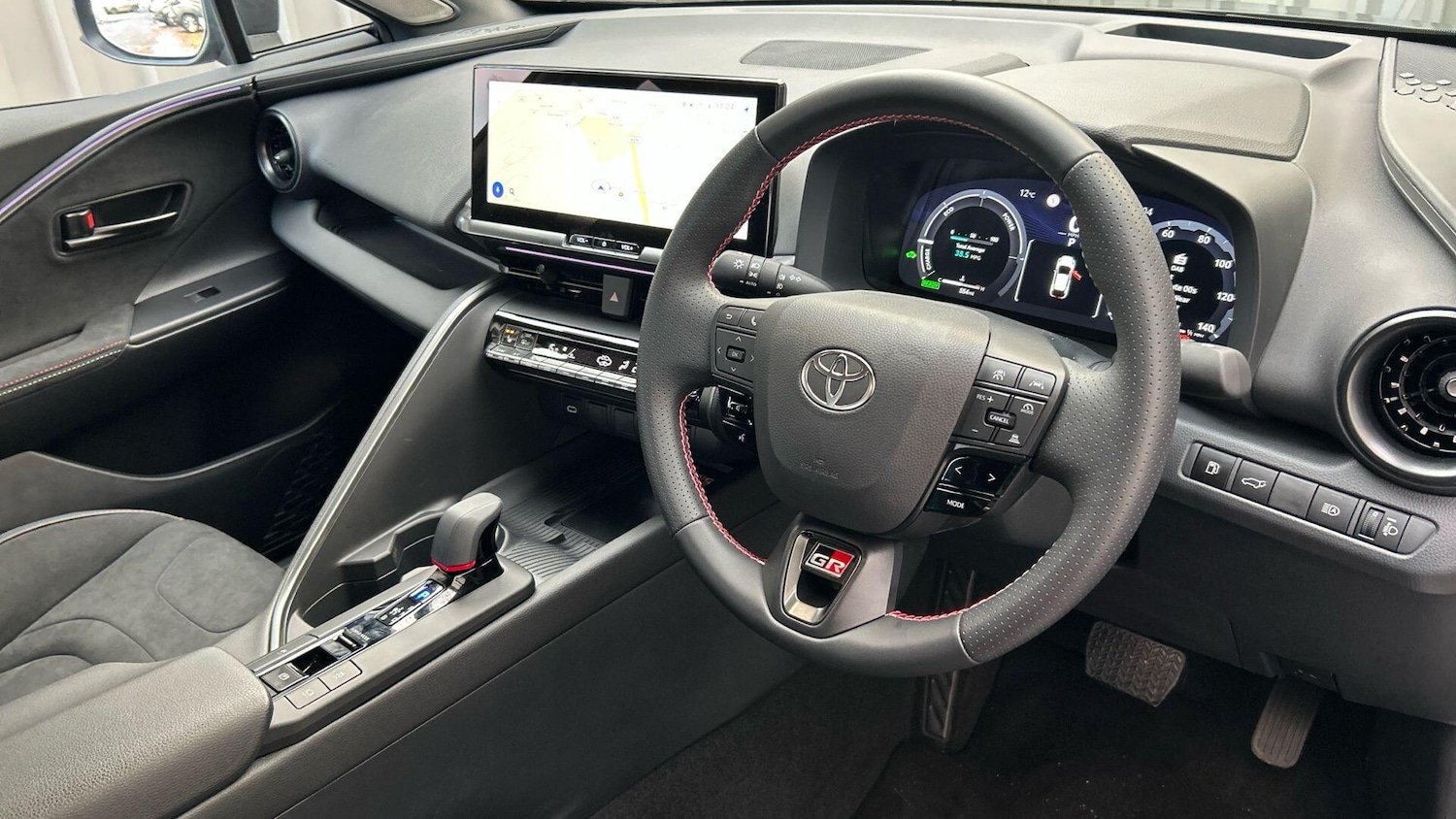 Used Toyota C-HR 2025 for sale - 76562287: Photo 10