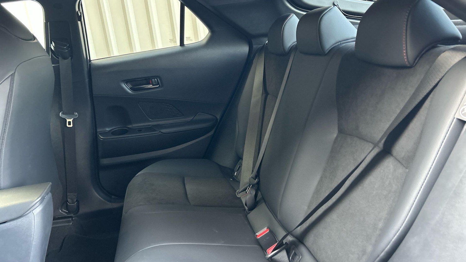 Used Toyota C-HR 2025 for sale - 76562287: Photo 17