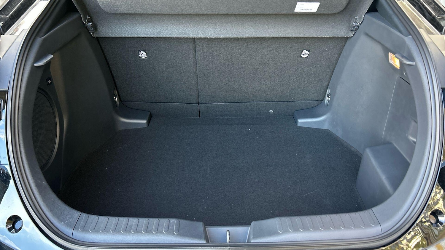 Used Toyota C-HR 2025 for sale - 76562287: Photo 18