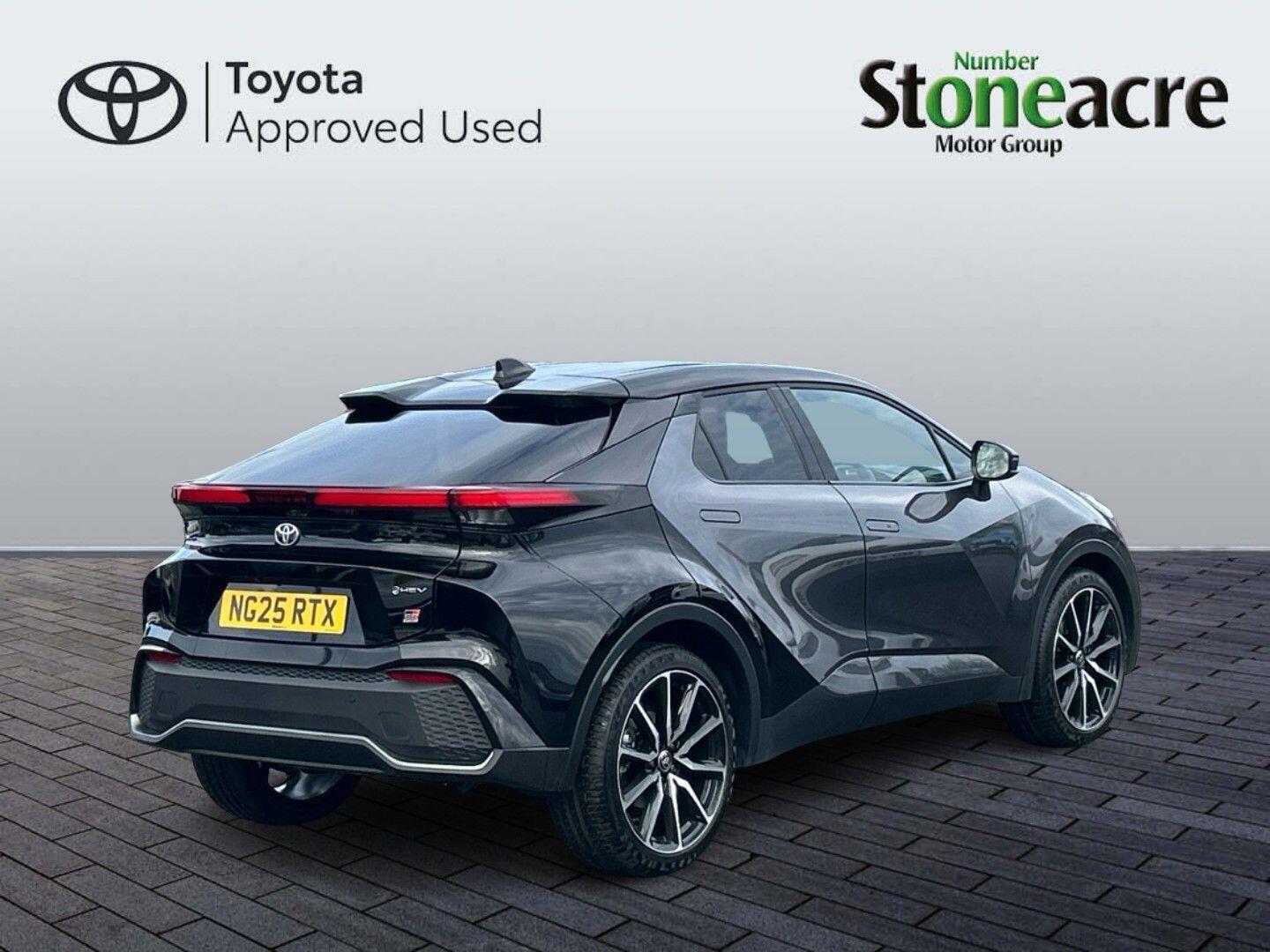 Used Toyota C-HR 2025 for sale - 76562287: Photo 3