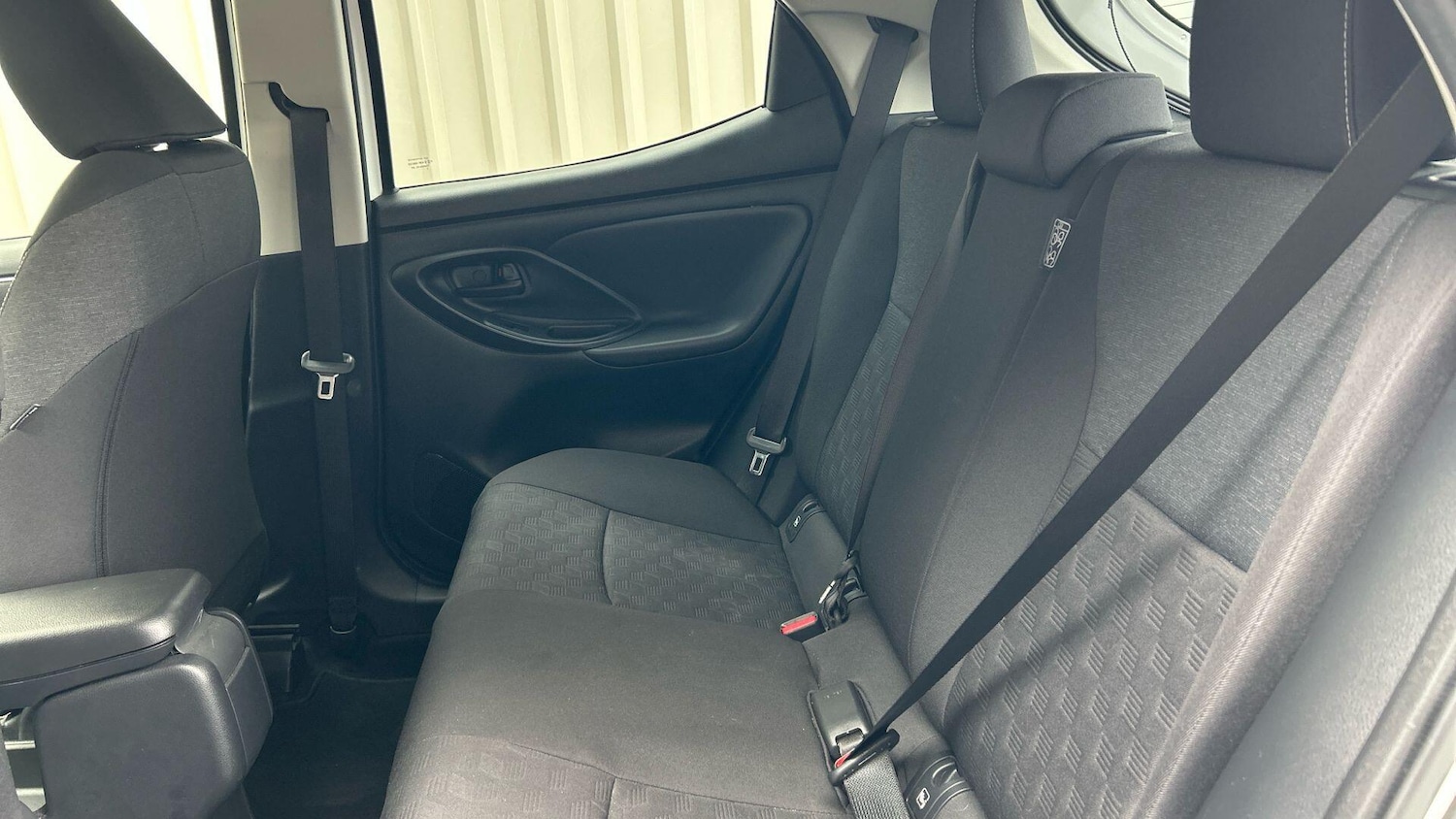 Used Toyota Yaris 2024 for sale - 78101390: Photo 18