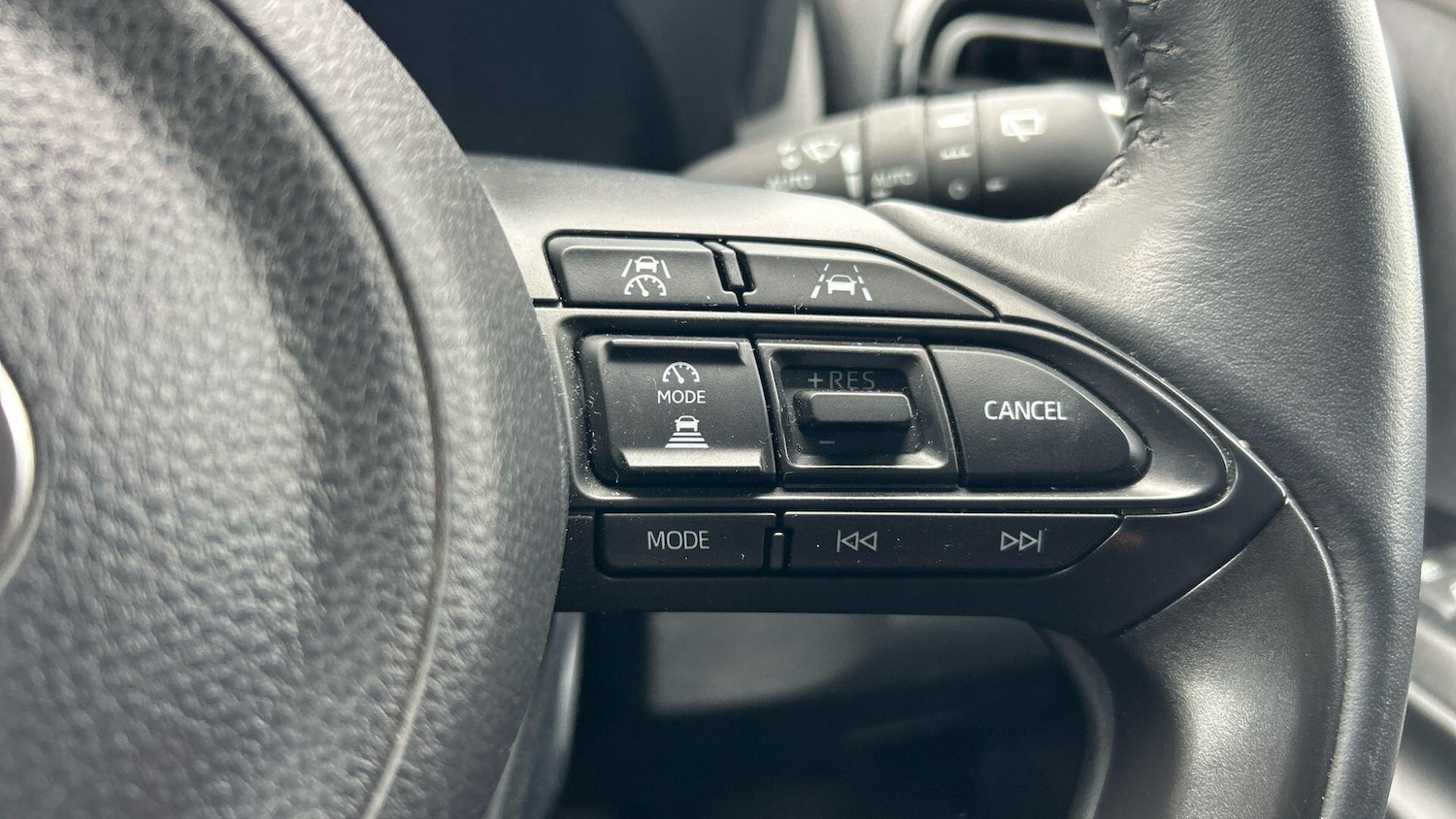 Used Toyota Yaris 2024 for sale - 78101390: Photo 37