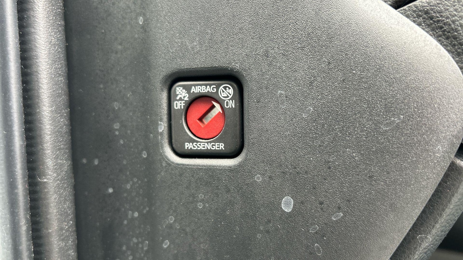 Used Toyota Yaris 2024 for sale - 78101390: Photo 42