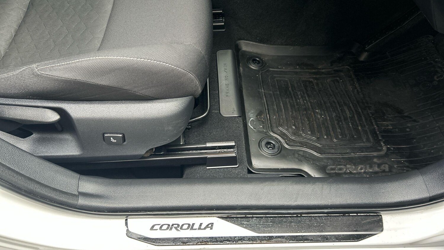 Used Toyota Corolla for sale - 77496488: Photo 42