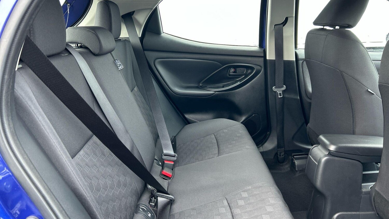 Used Toyota Yaris 2024 for sale - 77574867: Photo 16