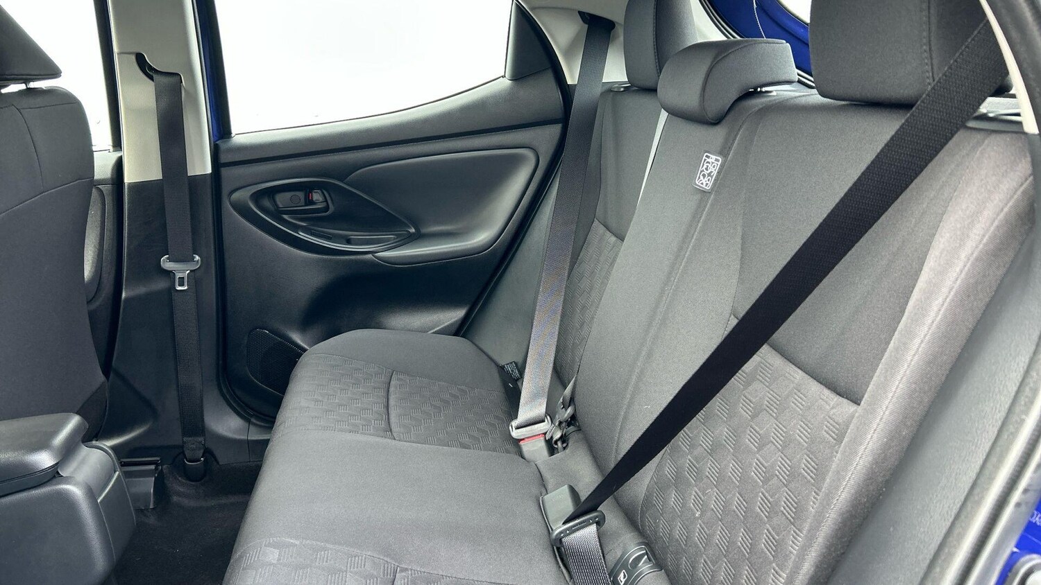 Used Toyota Yaris 2024 for sale - 77574867: Photo 17