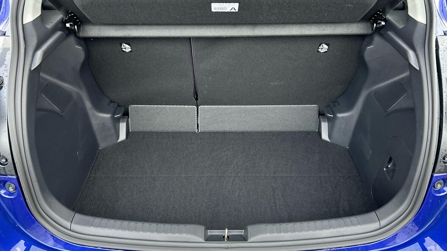 Used Toyota Yaris 2024 for sale - 77574867: Photo 18