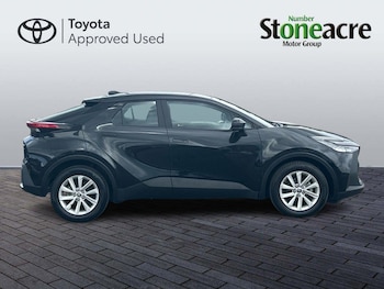 Used Toyota C-HR 2024 for sale - 78830220: Photo