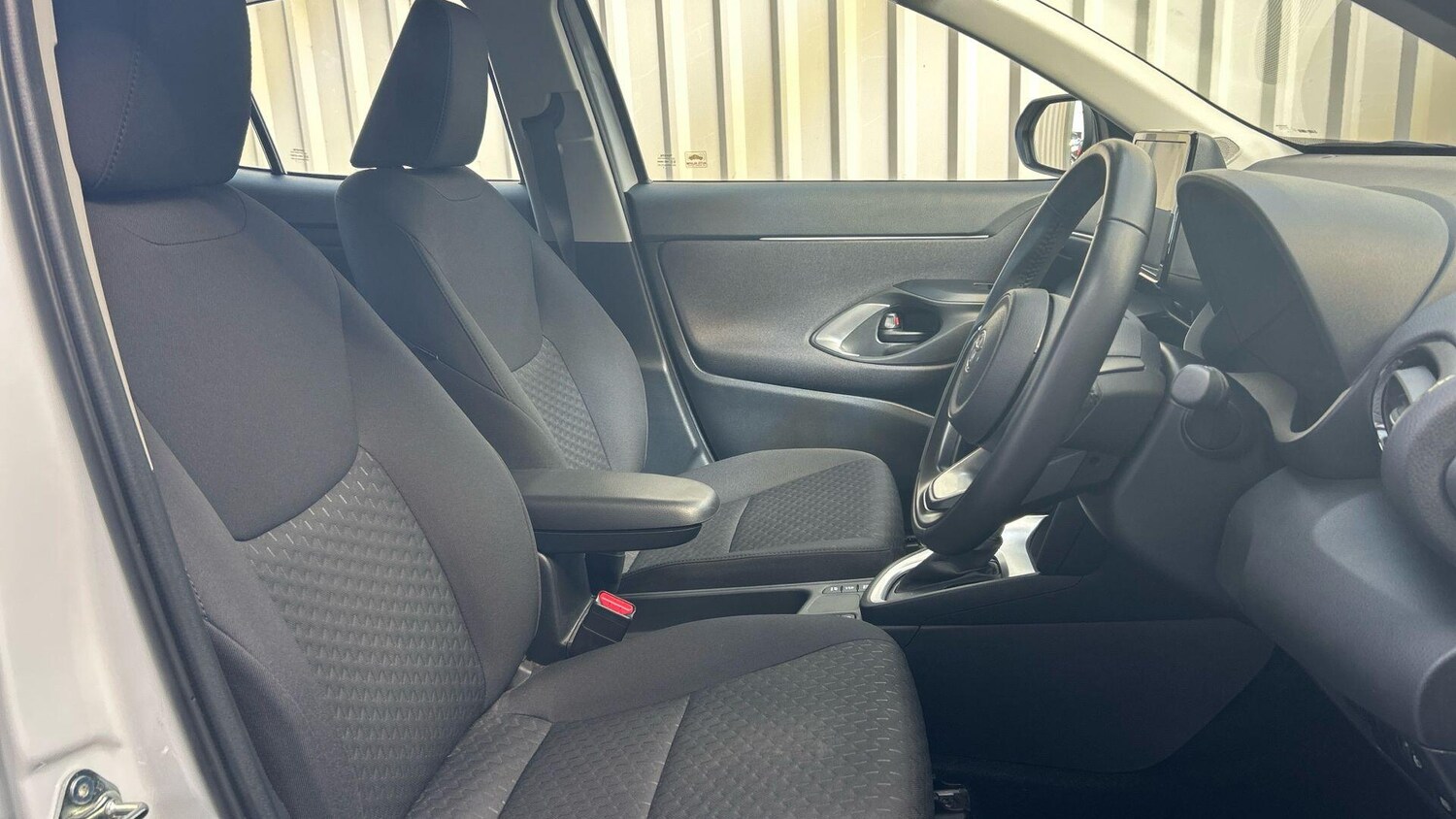 Used Toyota Yaris Cross 2024 for sale - 77939461: Photo 15