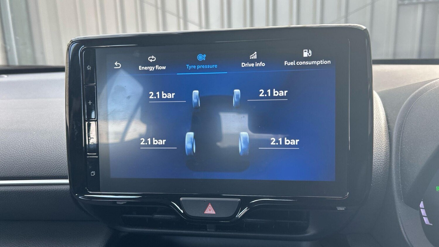 Used Toyota Yaris Cross 2024 for sale - 77939461: Photo 27