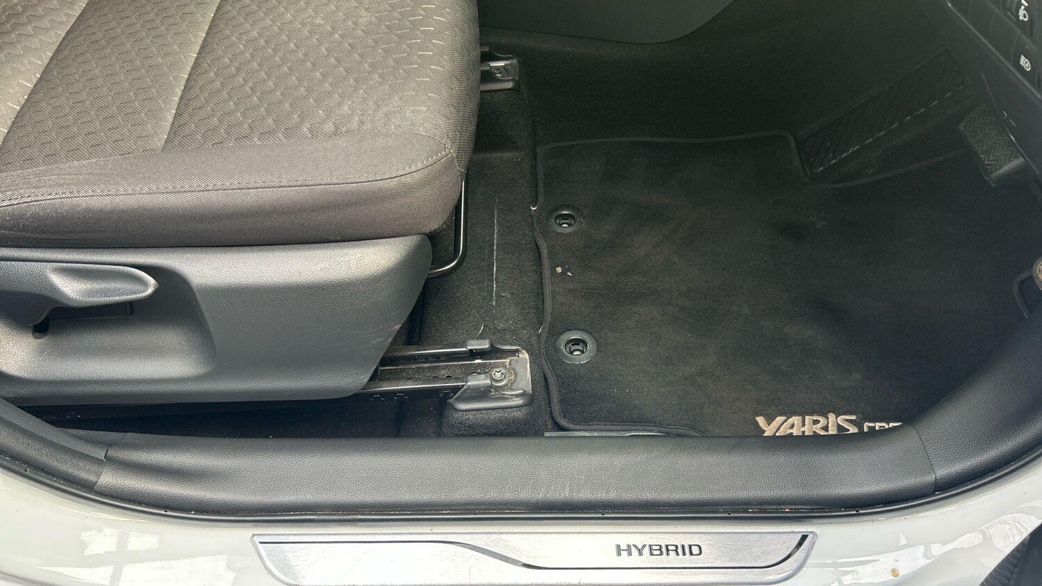 Used Toyota Yaris Cross 2024 for sale - 77939461: Photo 40