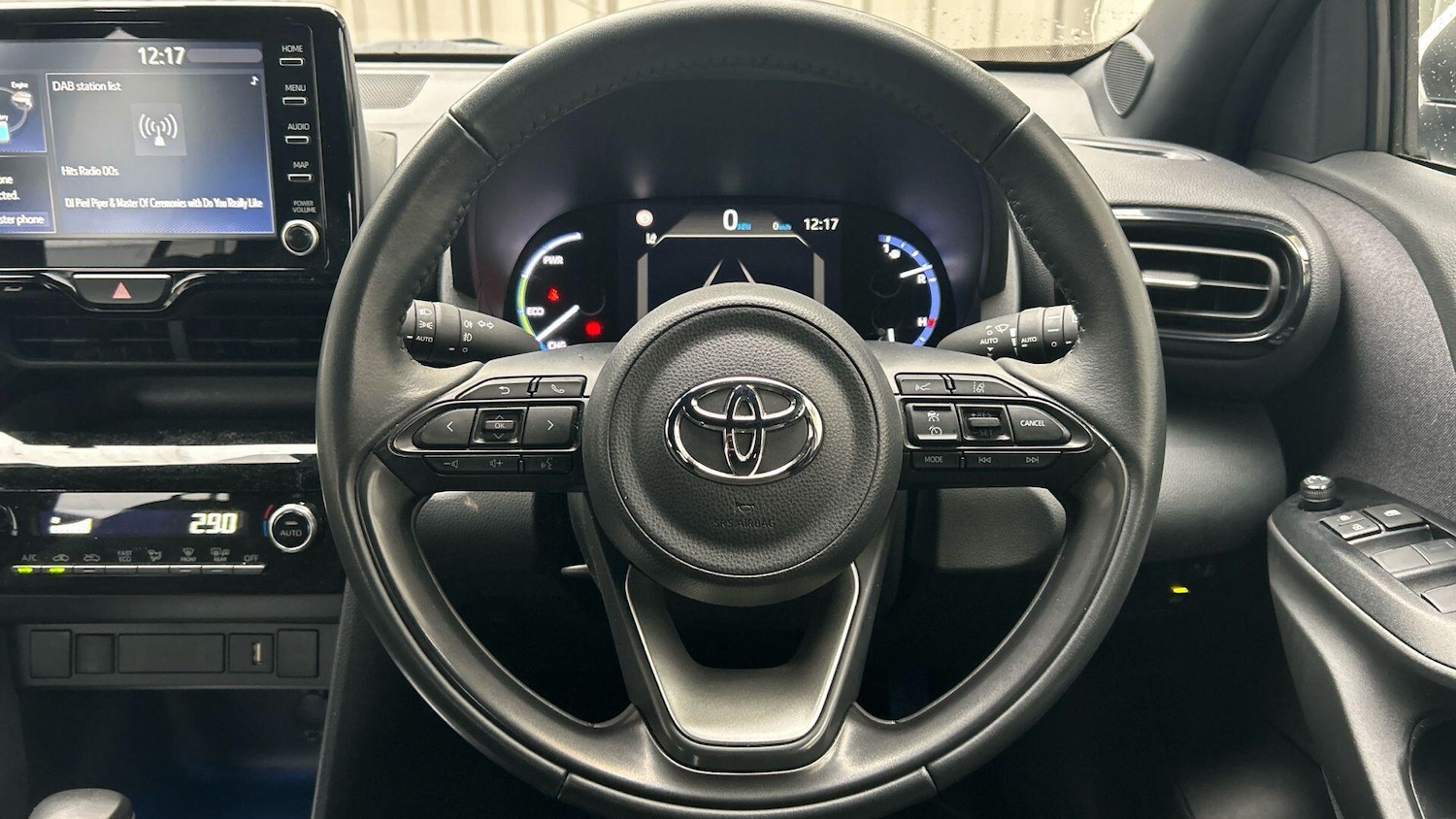 Used Toyota Yaris Cross 2023 for sale - 76166600: Photo 14