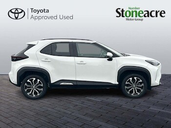 Used Toyota Yaris Cross 2023 for sale - 76166600: Photo