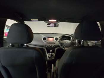 Used Hyundai i10 2019 for sale - 73739538: Photo