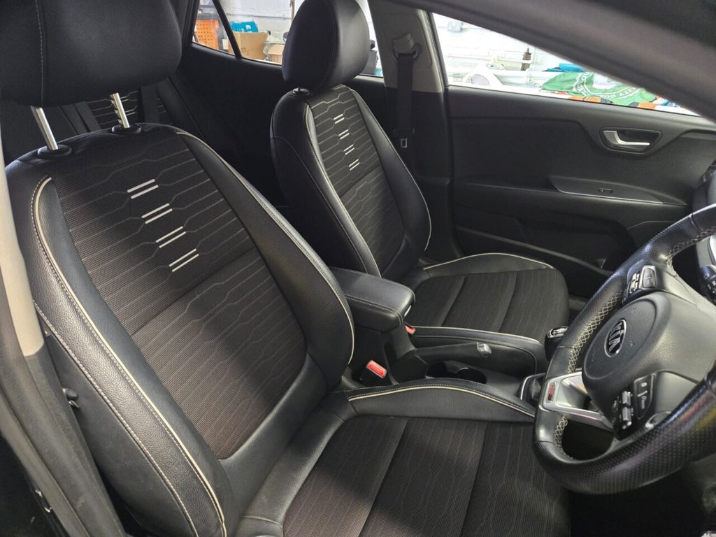 Used Kia Stonic 2021 for sale - 77608688: Photo 23