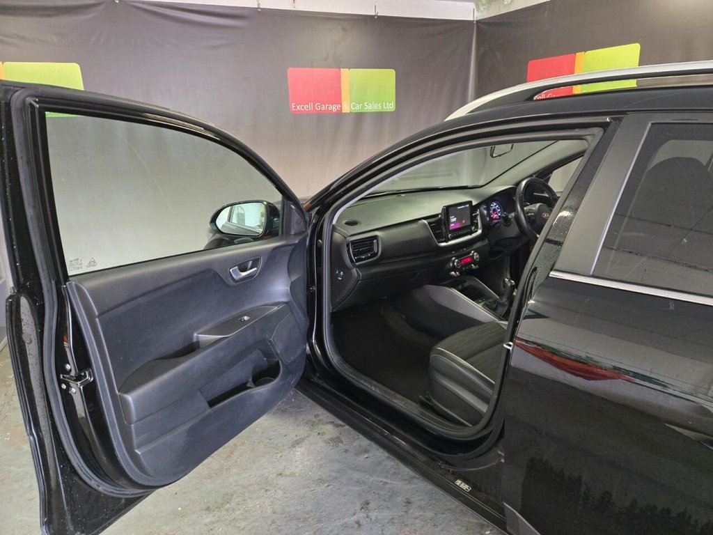 Used Kia Stonic 2021 for sale - 77608688: Photo 31