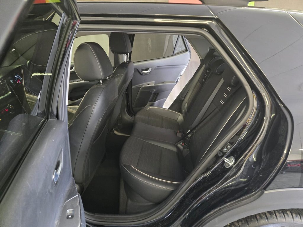 Used Kia Stonic 2021 for sale - 77608688: Photo 33