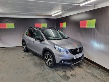 Used Peugeot 2008 2018 for sale - 76105352: Photo