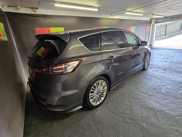 Used Ford S-Max 2016 for sale - 75487327: Photo 6