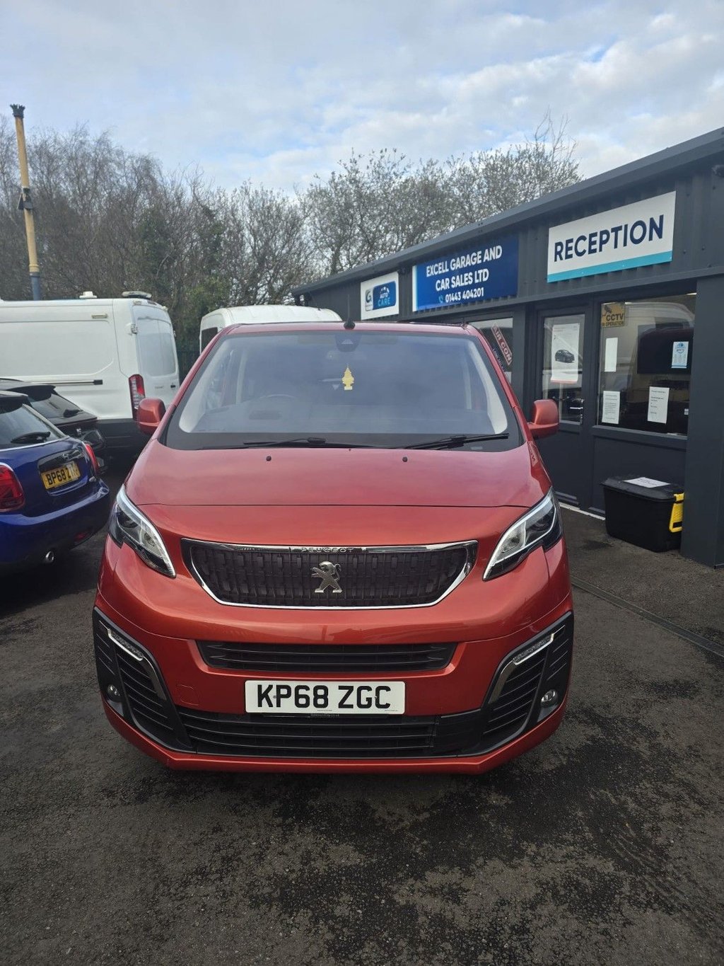 Used Peugeot Traveller 2018 for sale - 78044065: Photo 2