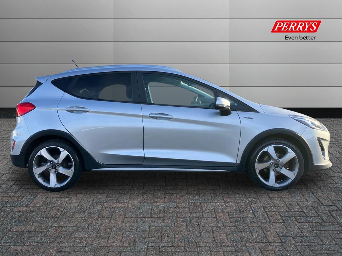 Used Ford Fiesta 2018 for sale - 76249572: Photo 3