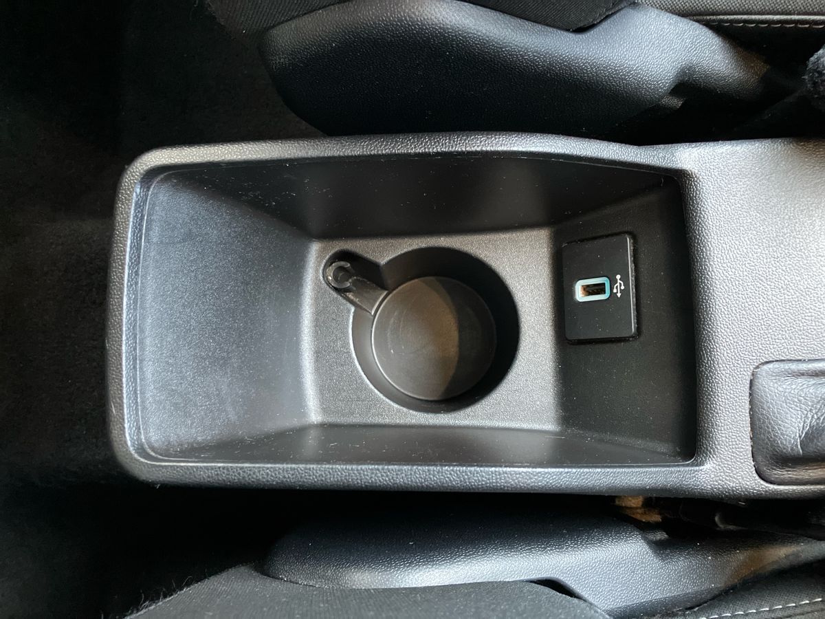 Used Ford Fiesta 2018 for sale - 76249572: Photo 40