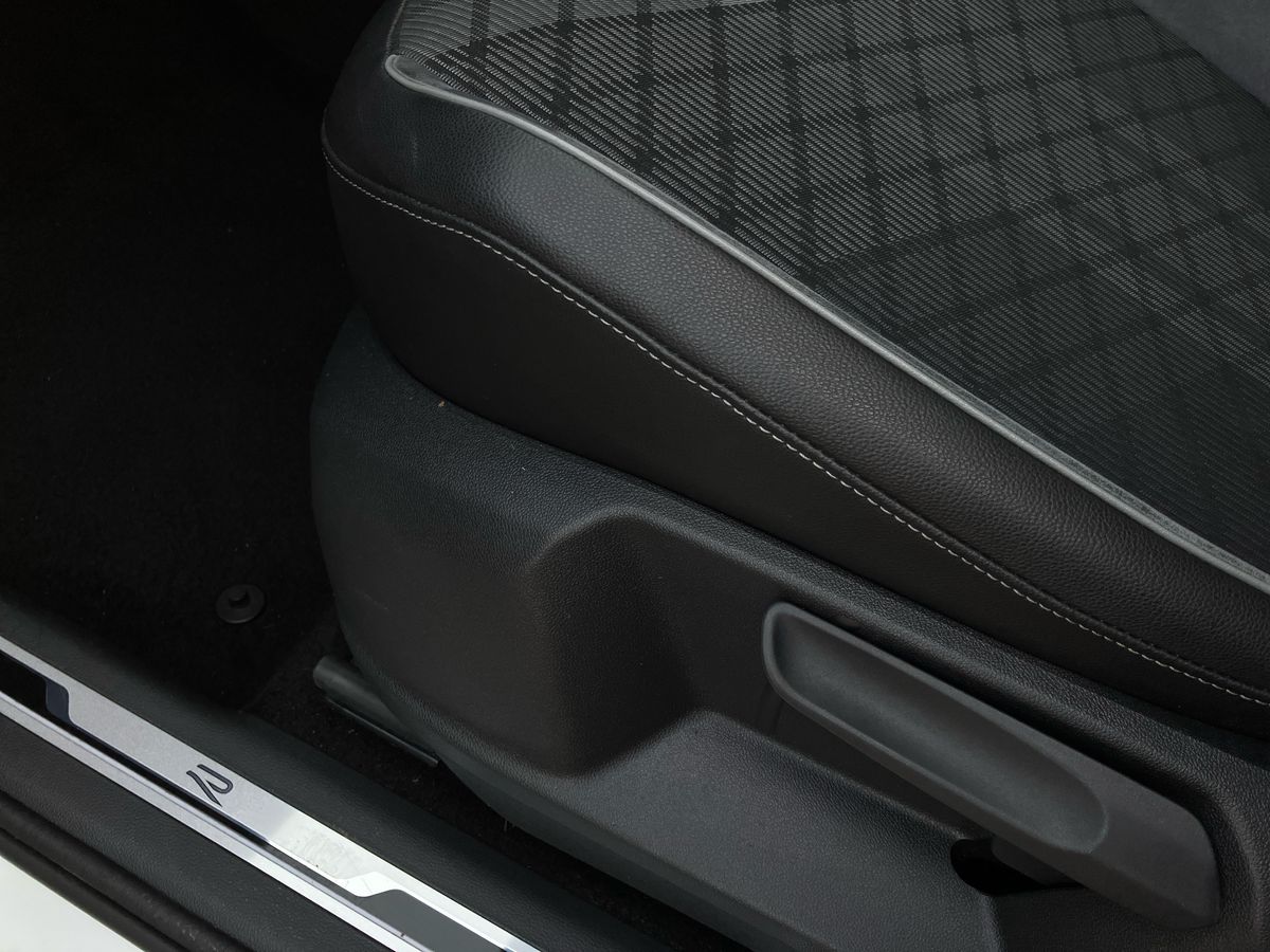 Used Volkswagen Tiguan 2022 for sale - 77221150: Photo 37