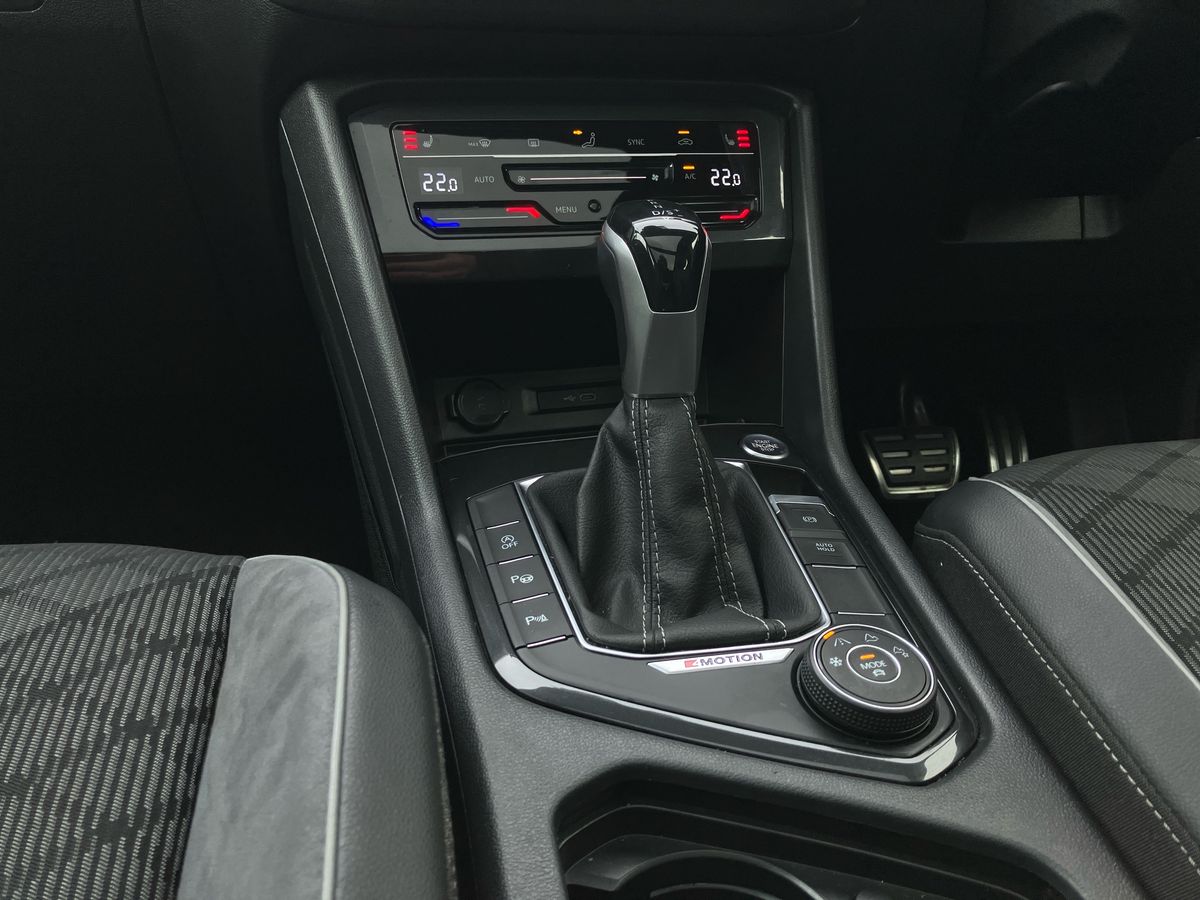 Used Volkswagen Tiguan 2022 for sale - 77221150: Photo 40