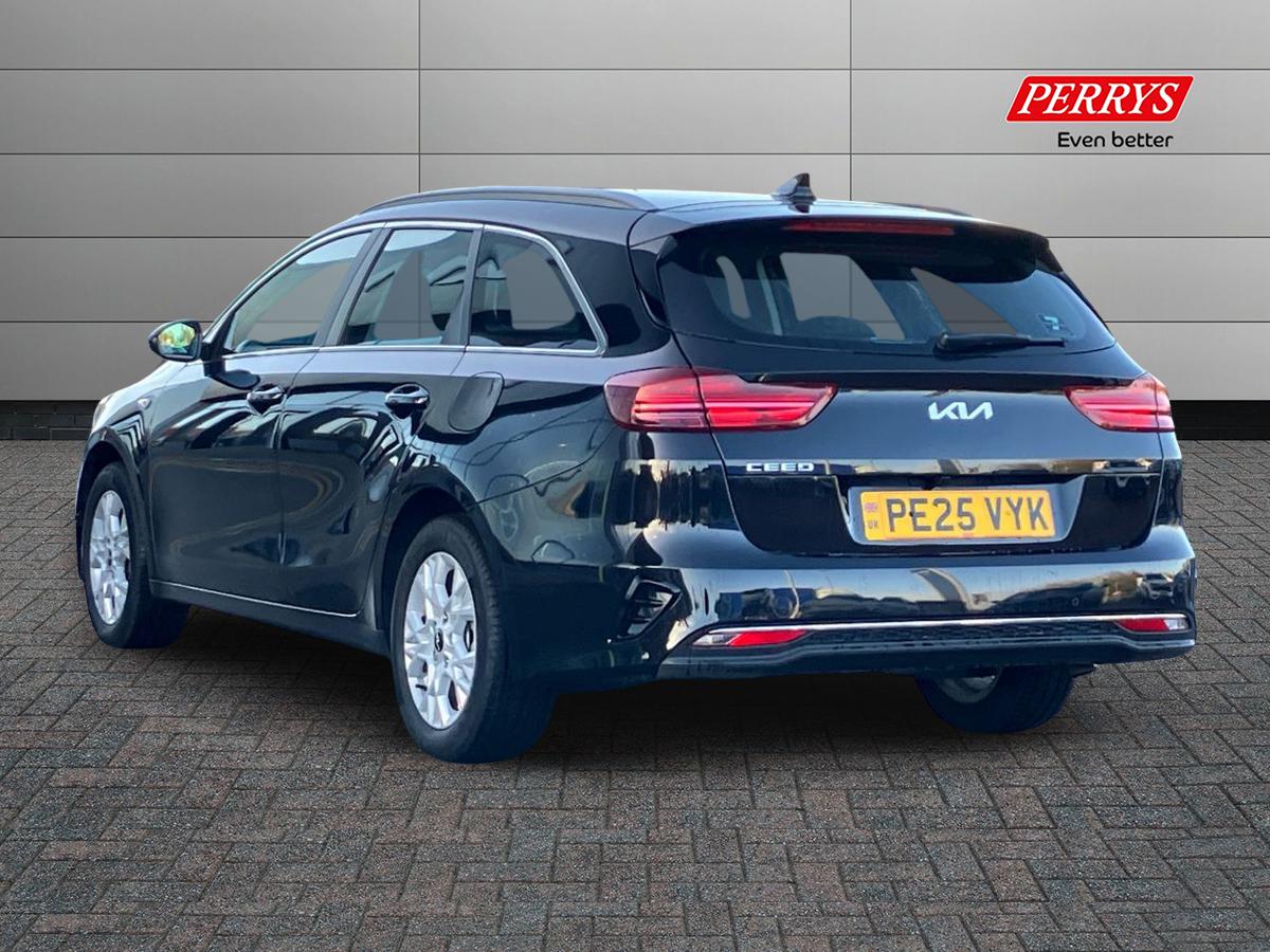 Used Kia Ceed 2025 for sale - 76878279: Photo 2