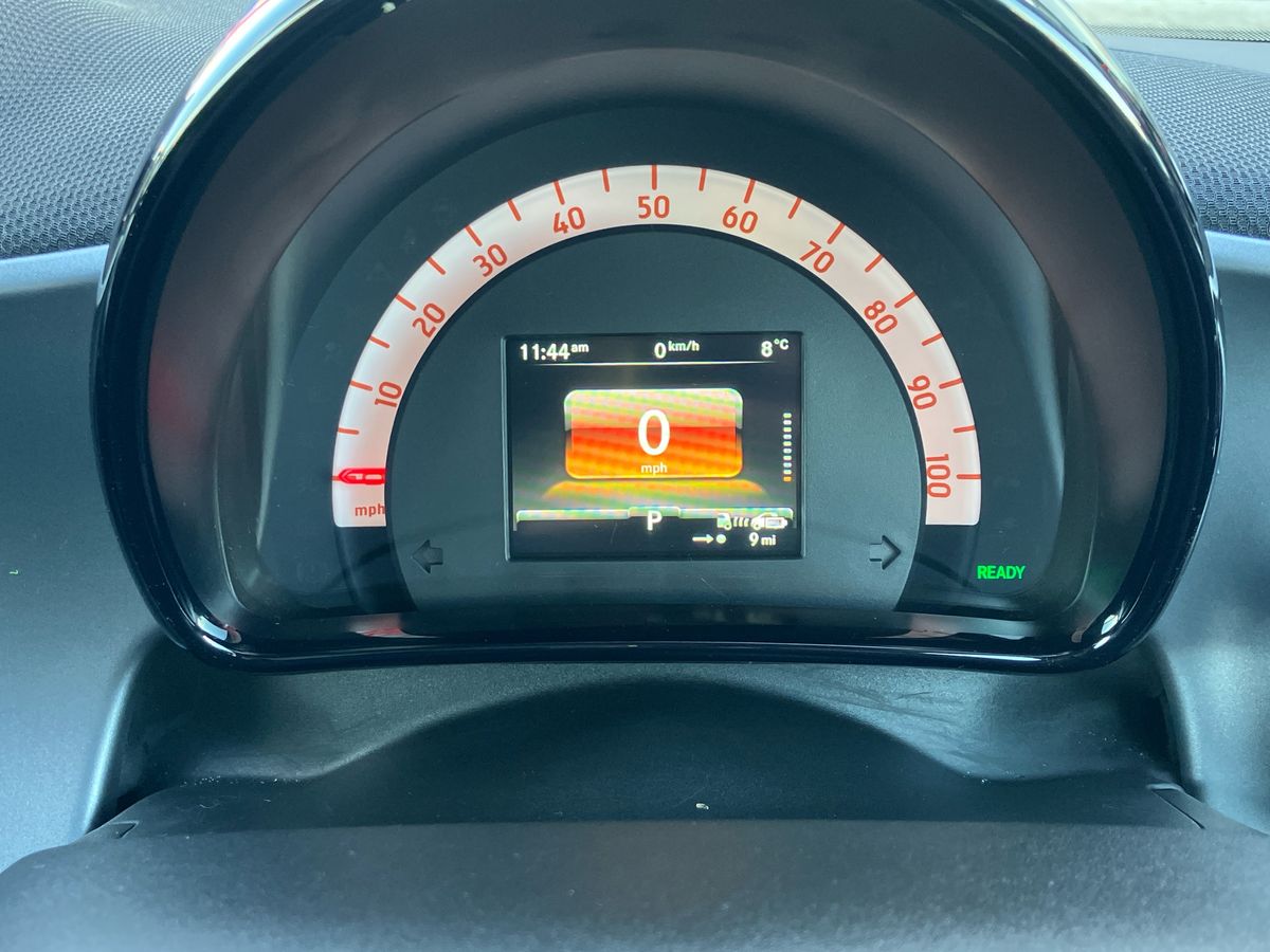 Used smart fortwo 2023 for sale - 76748647: Photo 15