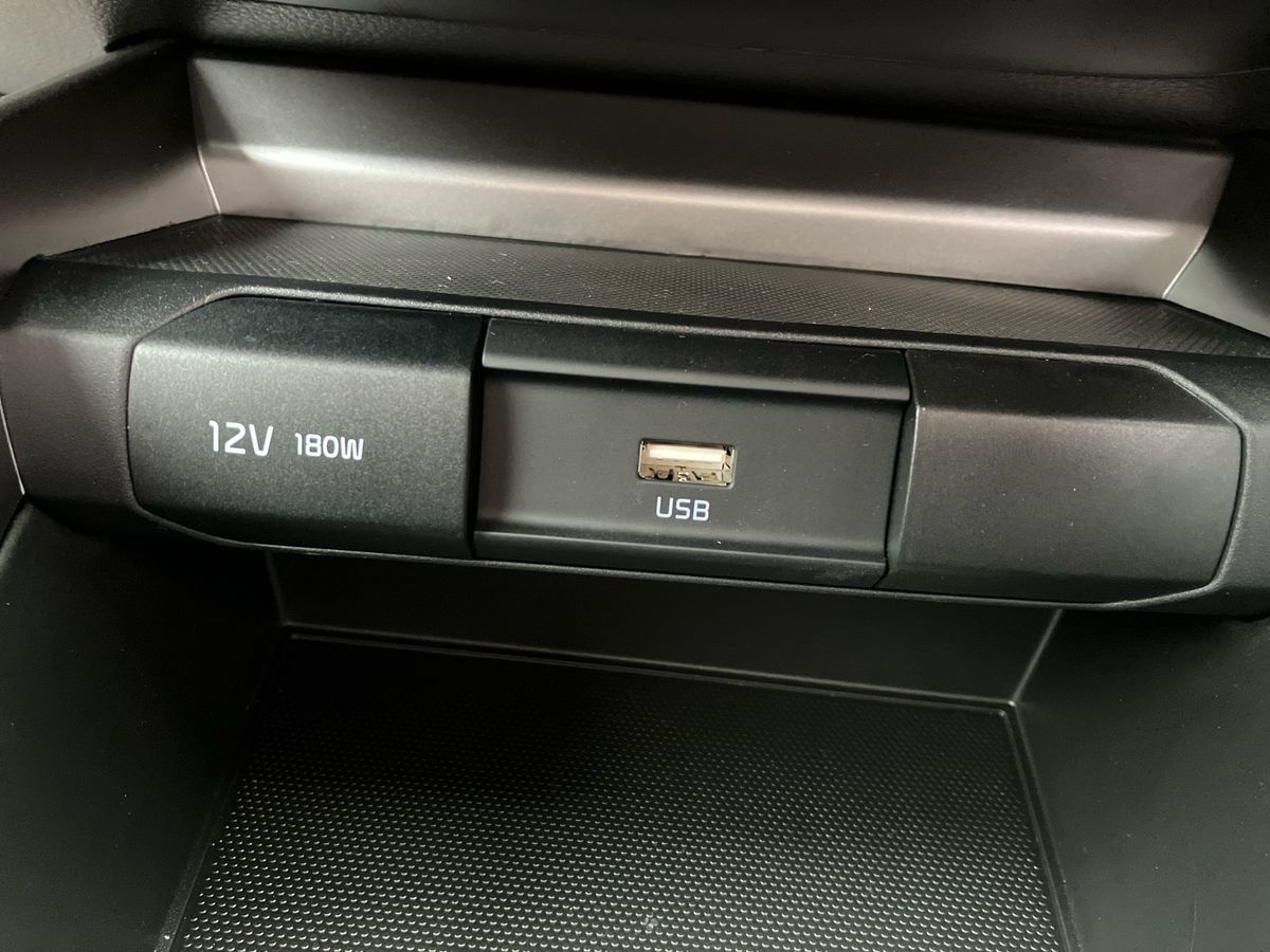 Used Kia Stonic 2025 for sale - 76373929: Photo 36