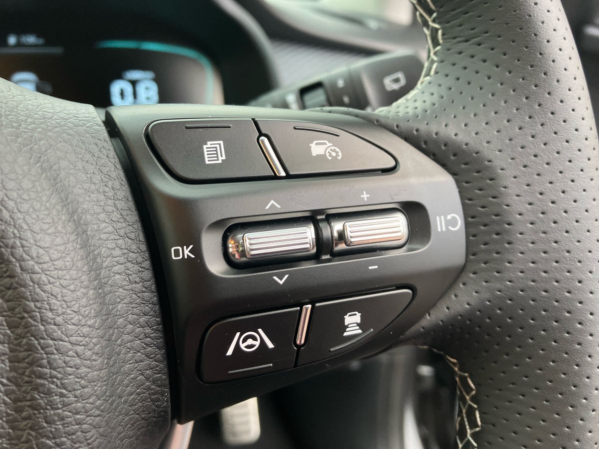 Used Kia Stonic 2025 for sale - 76373929: Photo 45