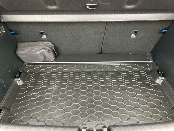 Used Kia Stonic 2024 for sale - 75271203: Photo 21