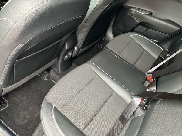 Used Kia Stonic 2024 for sale - 75271203: Photo 34