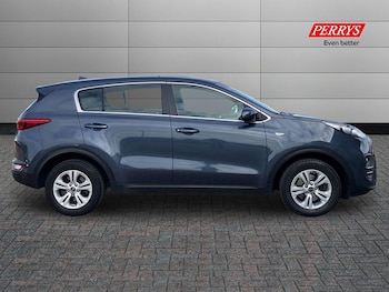 Used Kia Sportage 2017 for sale - 76311102: Photo
