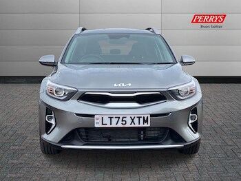 Used Kia Stonic 2025 for sale - 77460688: Photo