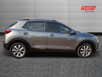 Used Kia Stonic 2024 for sale - 75496900: Photo