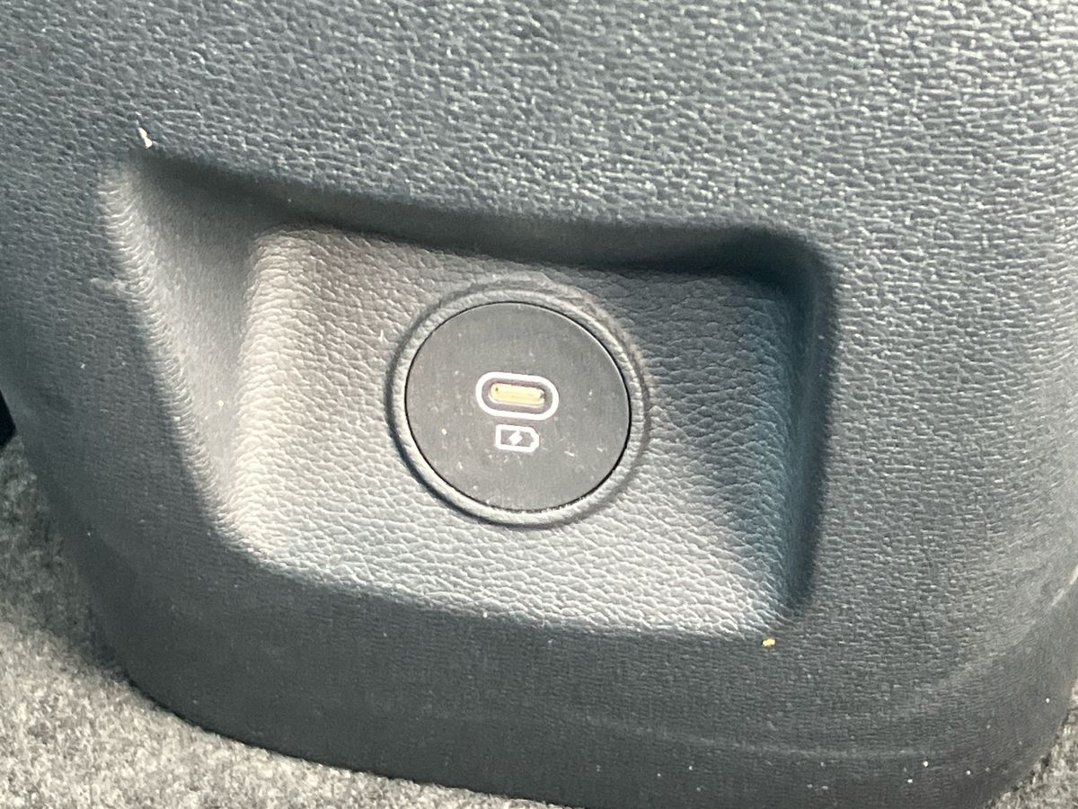 Vehicle 33