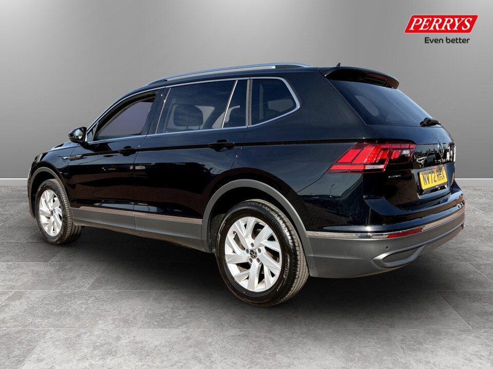 Used Volkswagen Tiguan Allspace 2023 for sale - 77980510: Photo 5