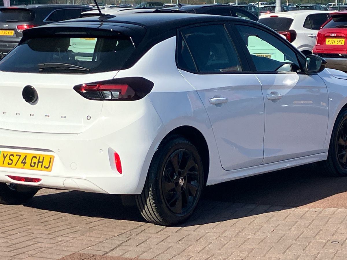 Vehicle 28