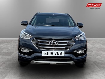 Used Hyundai Santa Fe 2018 for sale - 79467395: Photo
