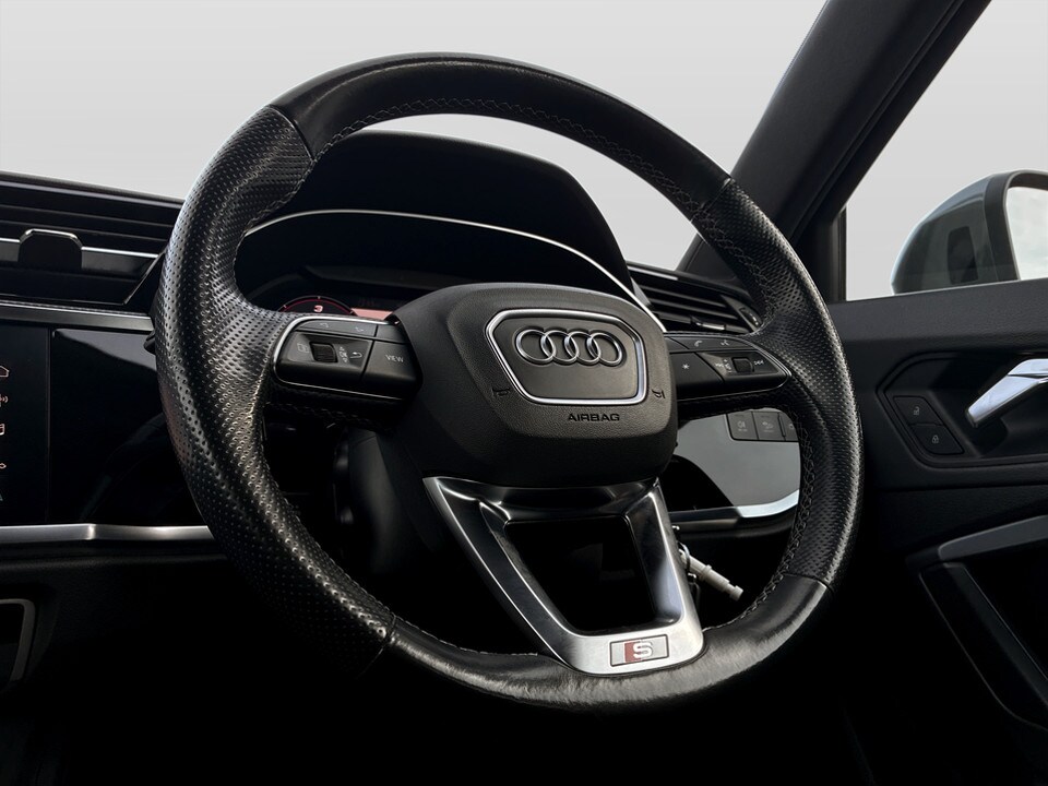 Used Audi Q3 2021 for sale - 77980509: Photo 16