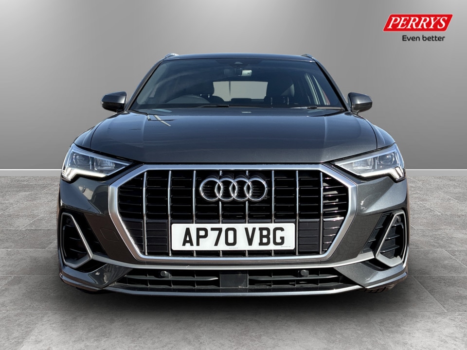 Used Audi Q3 2021 for sale - 77980509: Photo 2