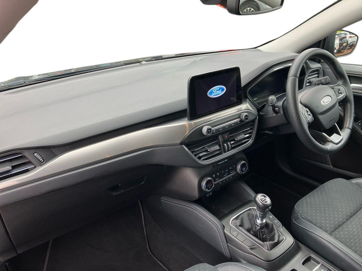 Used Ford Focus 2021 for sale - 76542366: Photo 7