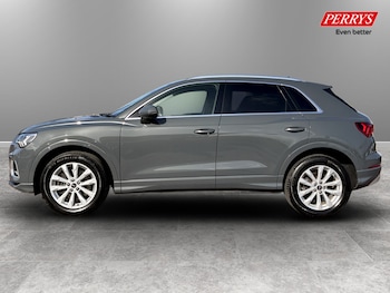 Used Audi Q3 2021 for sale - 78063933: Photo