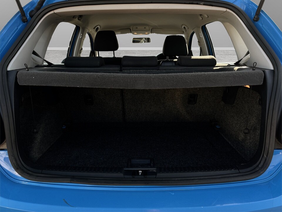 Used Volkswagen Polo 2016 for sale - 77980423: Photo 12