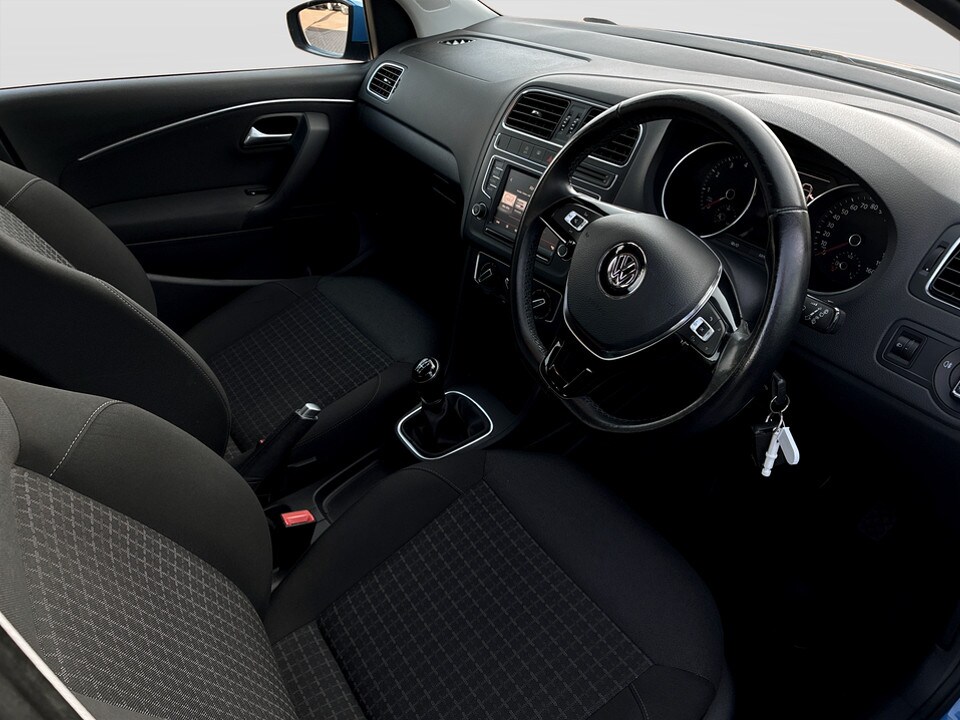 Used Volkswagen Polo 2016 for sale - 77980423: Photo 25