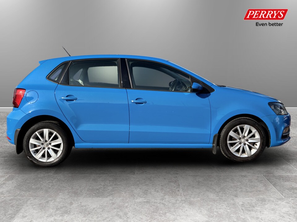 Used Volkswagen Polo 2016 for sale - 77980423: Photo 8