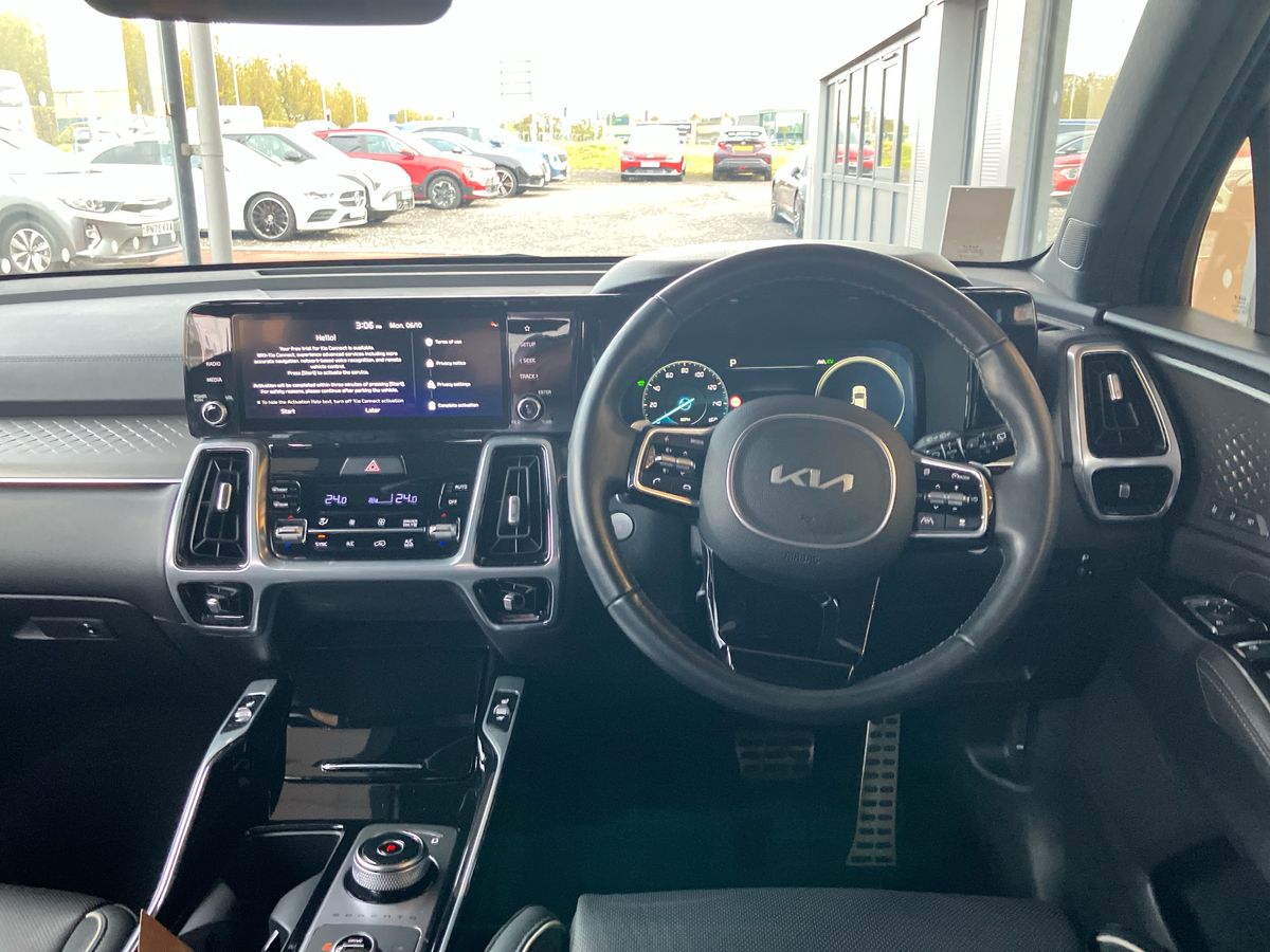 Used Kia Sorento 2023 for sale - 76128124: Photo 17